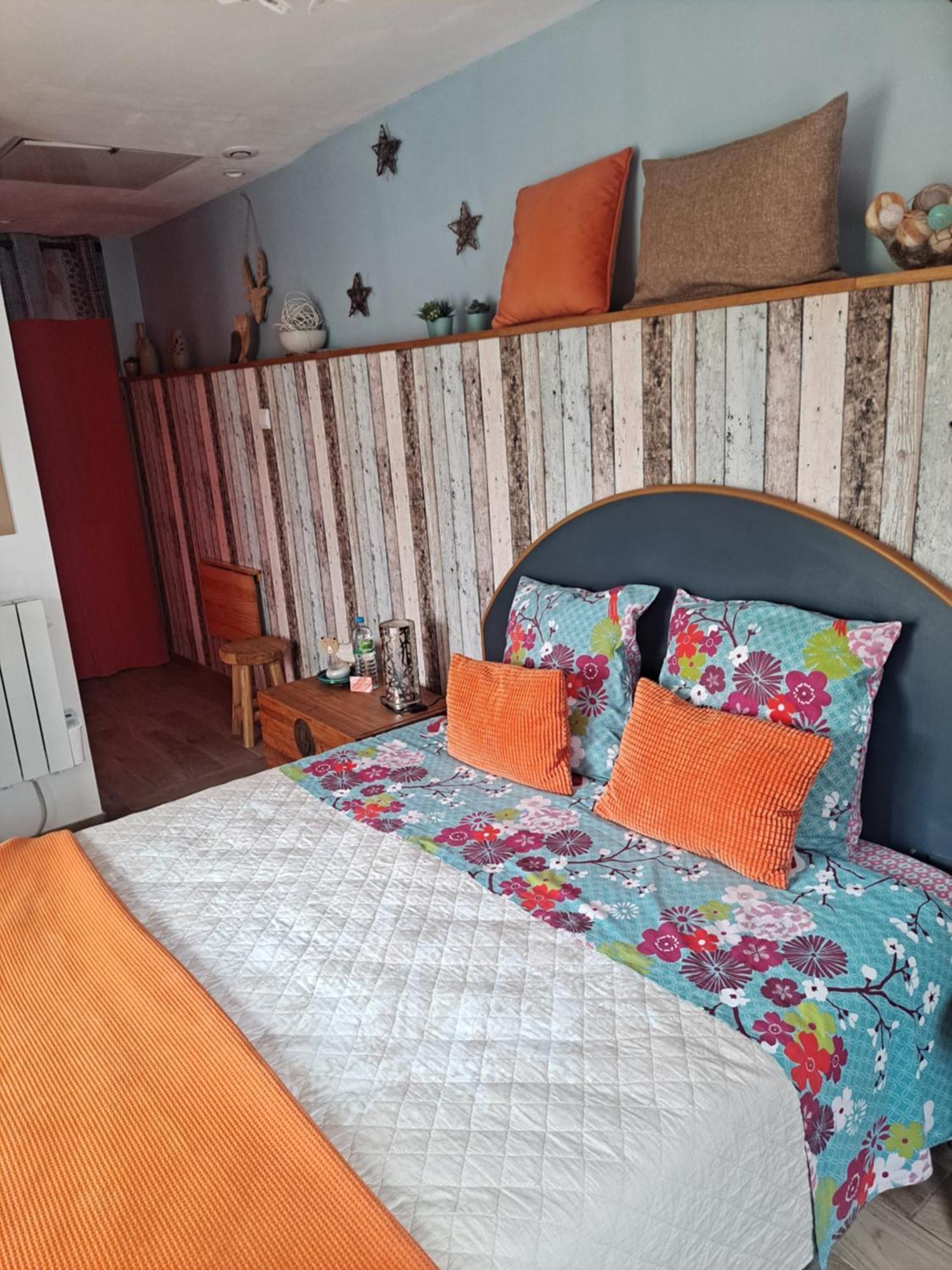 Hotel Grain De Folie Beaune  Zewnętrze zdjęcie